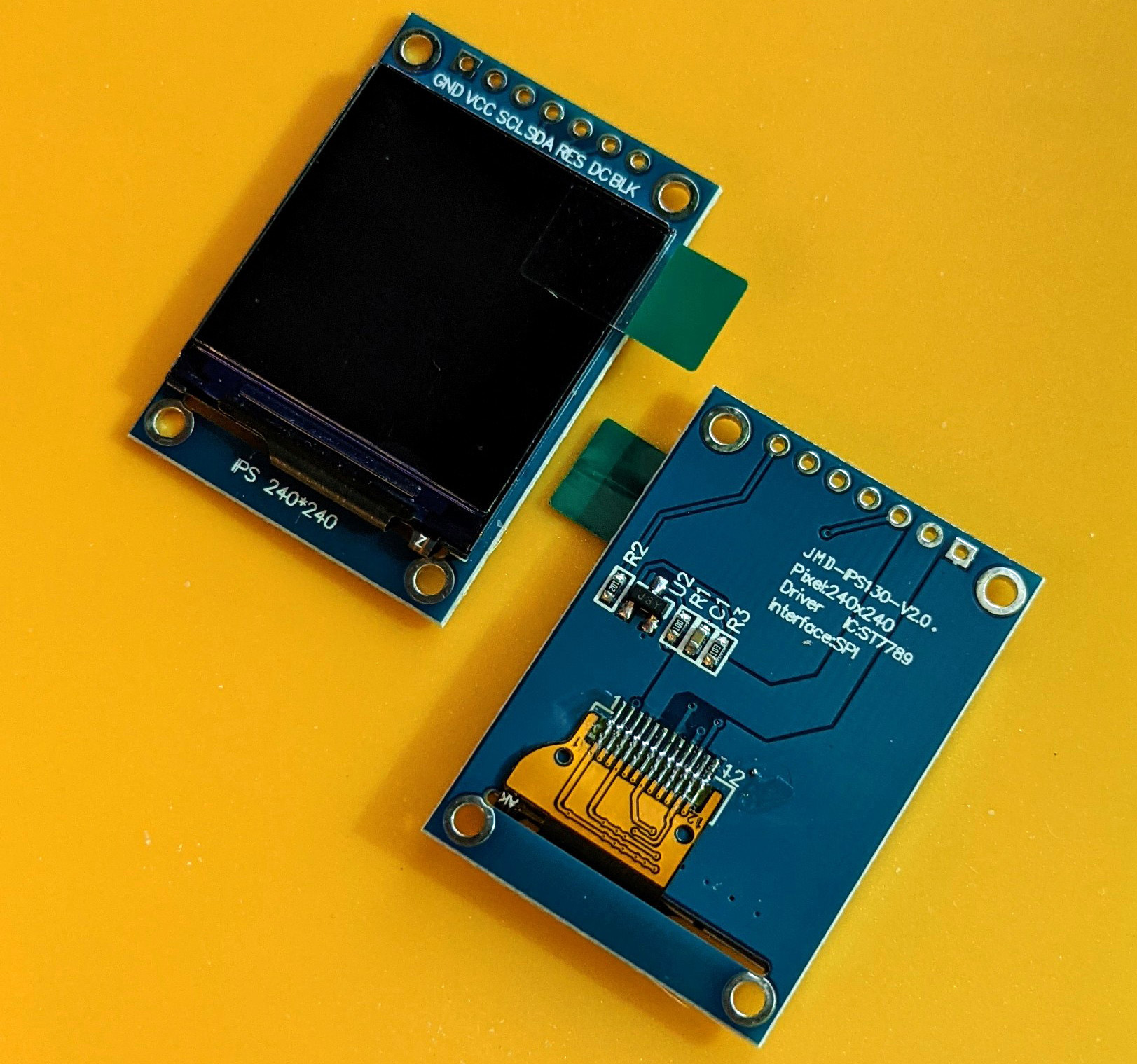 ST7789 Display Controller with SPI Interface